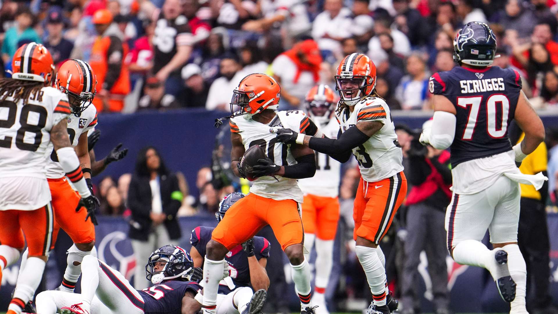 联在进攻上 联在进攻上